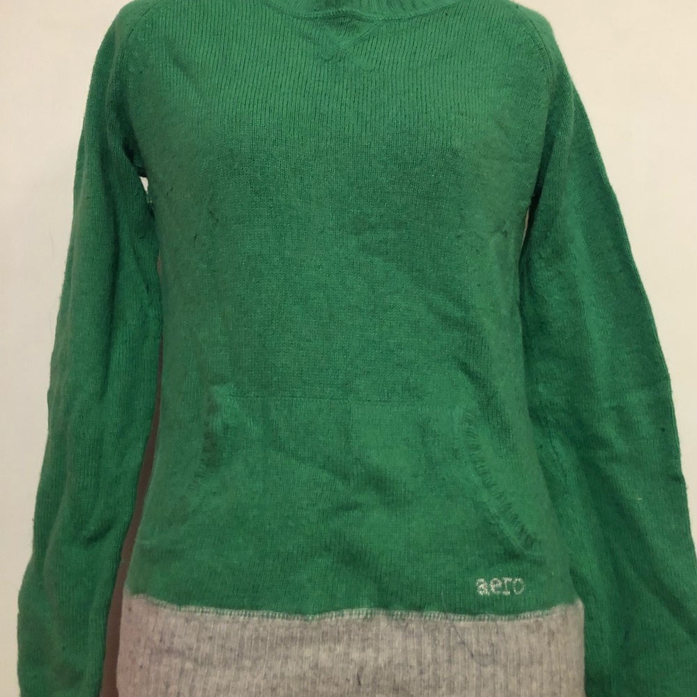 Green Sweater with Pocket